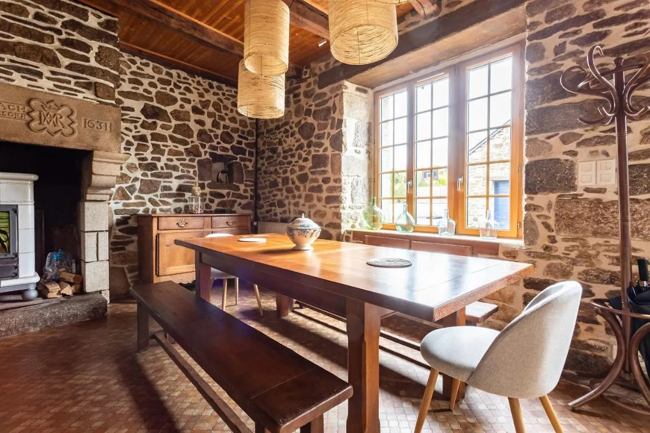 Plouër-sur-Rance Kloz Ar Lore Maison De Charme Avec Piscine بيت للعطل